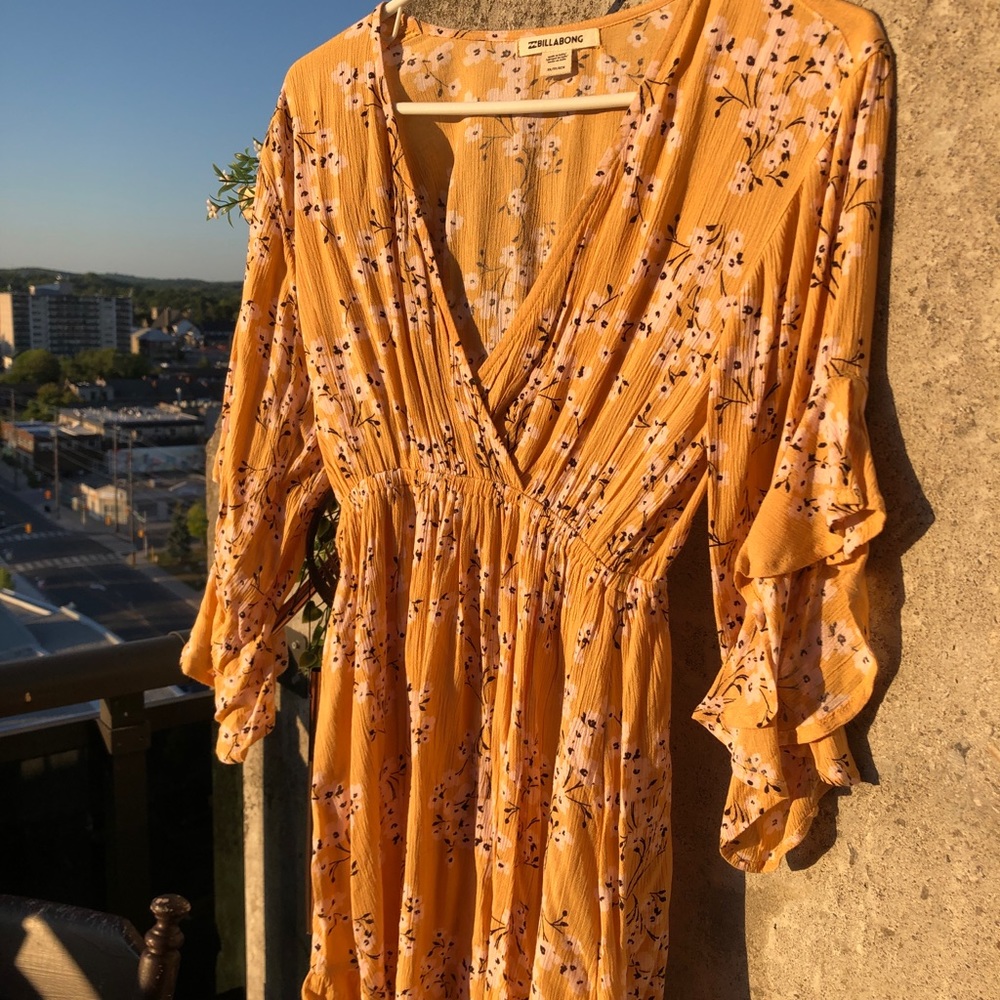 Billabong summer dress